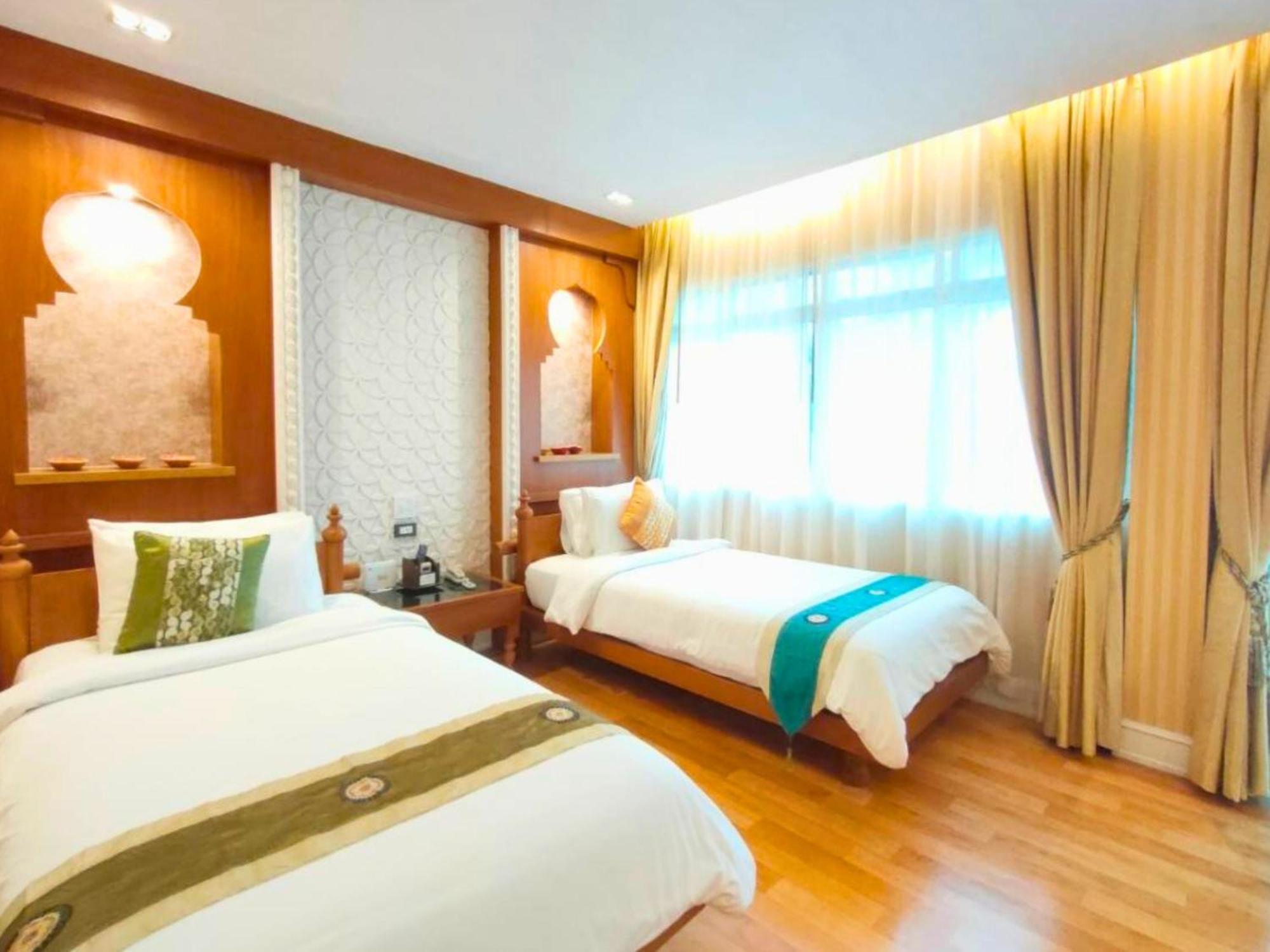 Vartika Resovilla Kuiburi Beach Resort And Villas Kui Buri Habitación foto